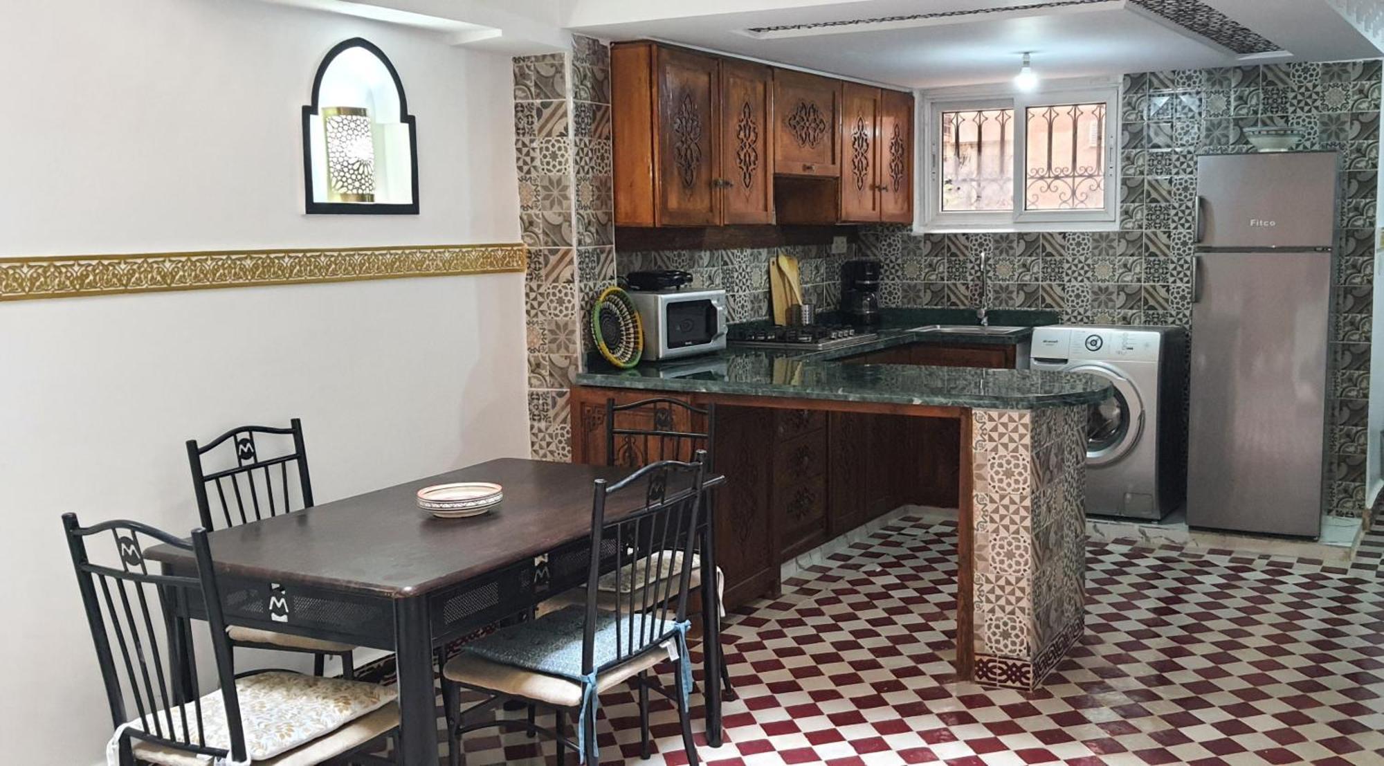 Quarya Assiyahia - Riad Camilia- Maison Entiere Avec Piscine Марракеш Екстер'єр фото