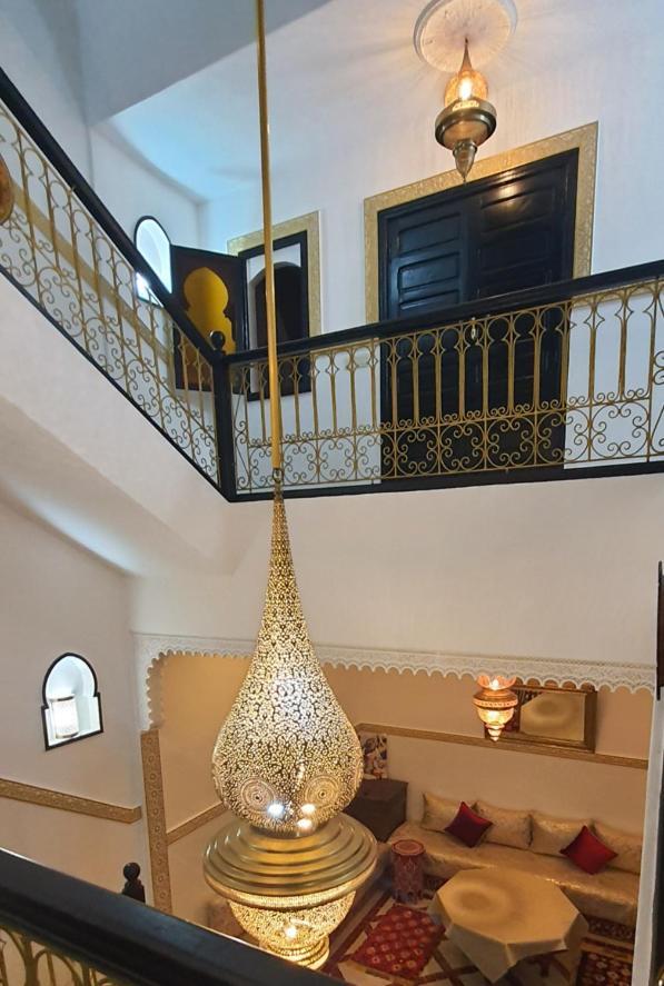 Quarya Assiyahia - Riad Camilia- Maison Entiere Avec Piscine Марракеш Екстер'єр фото