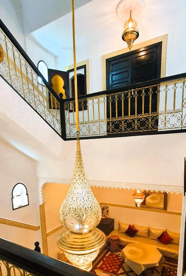 Quarya Assiyahia - Riad Camilia- Maison Entiere Avec Piscine Марракеш Екстер'єр фото